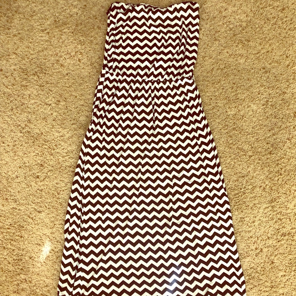 Delia’s Chevron Print Maxi Dress